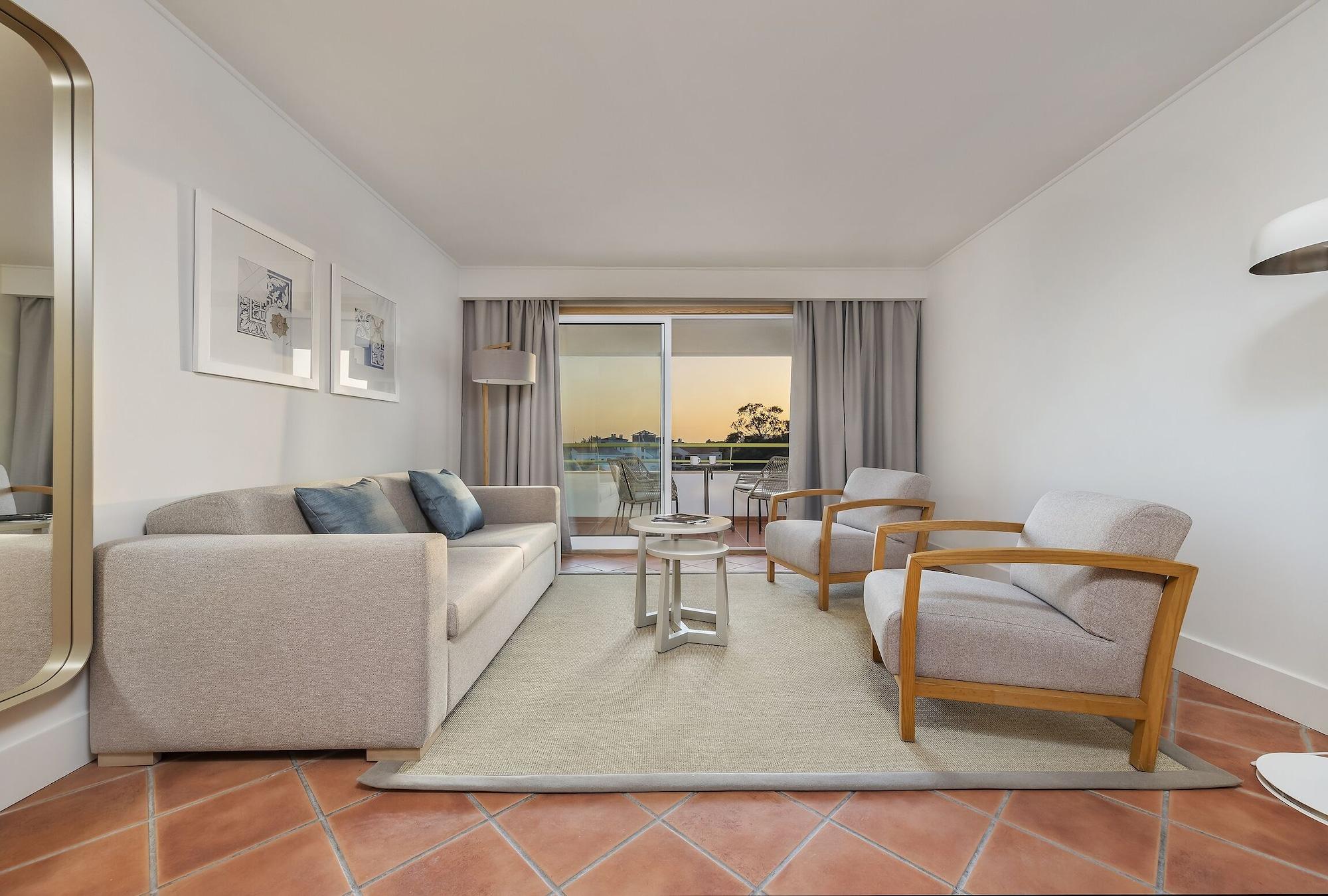 The Patio Suite Hotel Αλμπουφέιρα Εξωτερικό φωτογραφία