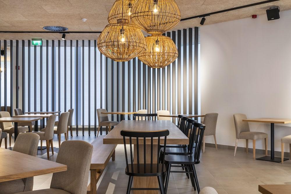 The Patio Suite Hotel Αλμπουφέιρα Εξωτερικό φωτογραφία