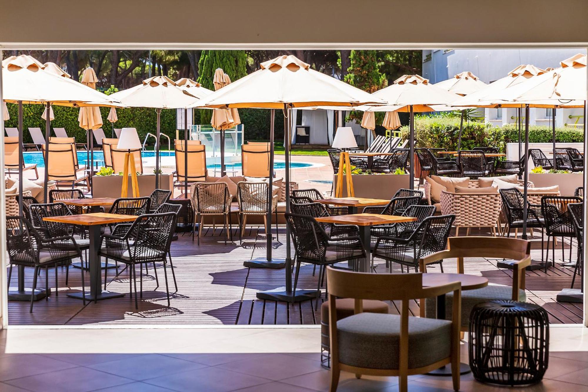 The Patio Suite Hotel Αλμπουφέιρα Εξωτερικό φωτογραφία